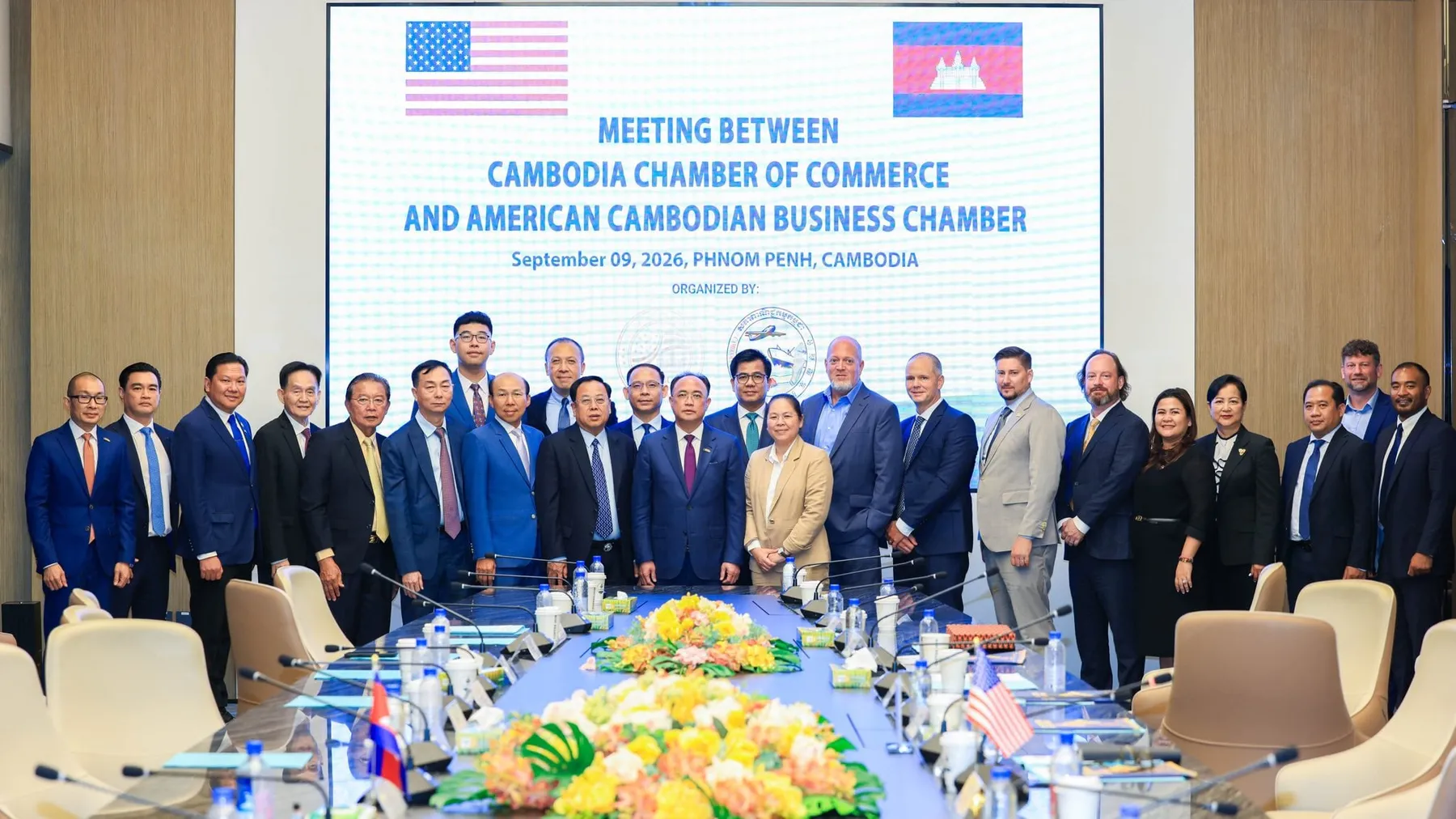 អាមេរិក គឺជាទីផ្សារនាំចេញធំបំផុតមួយ និងជាដៃគូពាណិជ្ជកម្មដ៏សំខាន់របស់កម្ពុជា