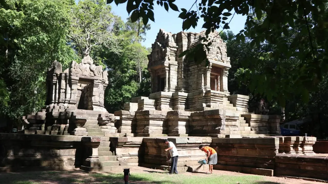 ប្រាសាទតុបខាងលិច៖ បេតិកភណ្ឌប្រវត្តិសាស្ត្រឆ្លងកាត់ ១,០០០ ឆ្នាំ កណ្តាលក្រុងអង្គរធំ