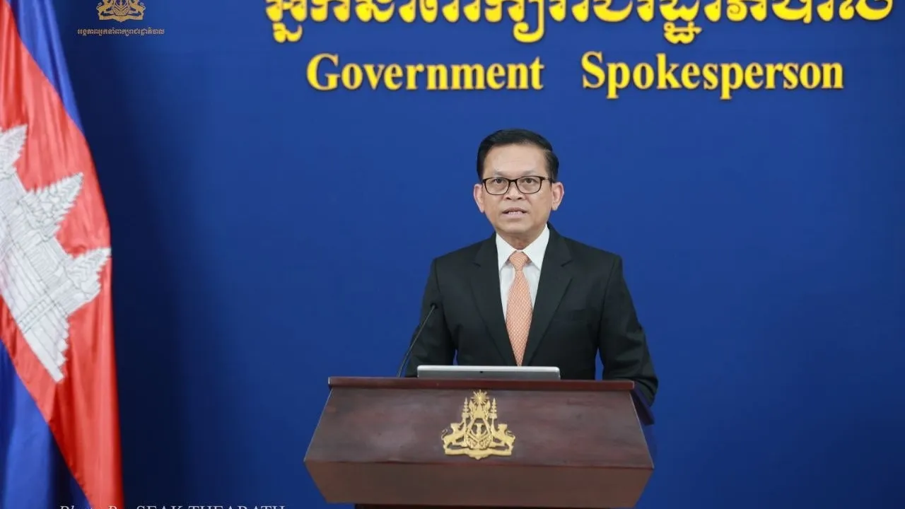 អ្នកនាំពាក្យ៖ រាជរដ្ឋាភិបាលកម្ពុជាគោរព និងអនុវត្តយ៉ាងម៉ឺងម៉ាត់នូវខ្លឹមសារនៃសេចក្តីថ្លែងការណ៍រួមស្តីពីសន្តិភាពទីក្រុងគូឡាឡាំពួរ