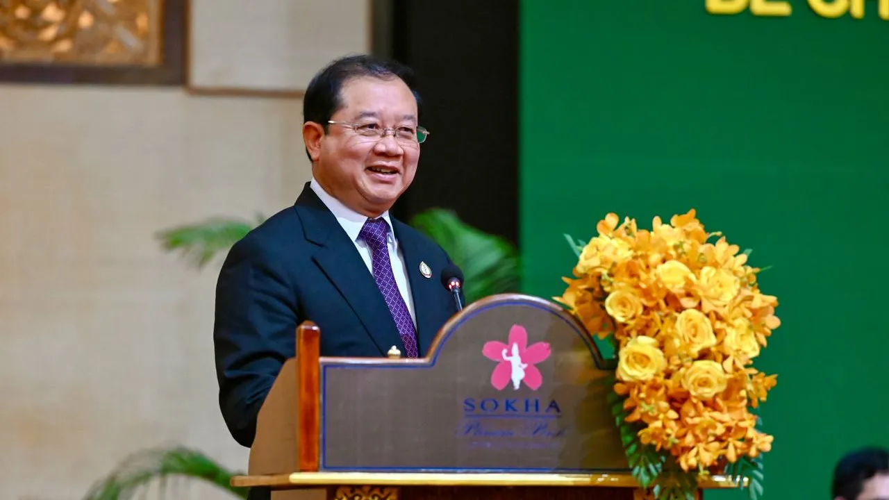 មន្ទីរពេទ្យកាល់ម៉ែត ចាប់គម្រោងផ្សាំសរីរាង្គផ្នែកតម្រងនោមលើកទី១