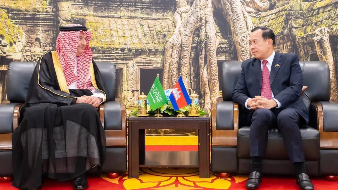 កម្ពុជា និងអារ៉ាប៊ីសាអូឌីតជំរុញការបង្កើតជើងហោះហើរត្រង់ ដើម្បីបង្កើនចរន្តទេសចរណ៍រវាងប្រទេសទាំងពីរ