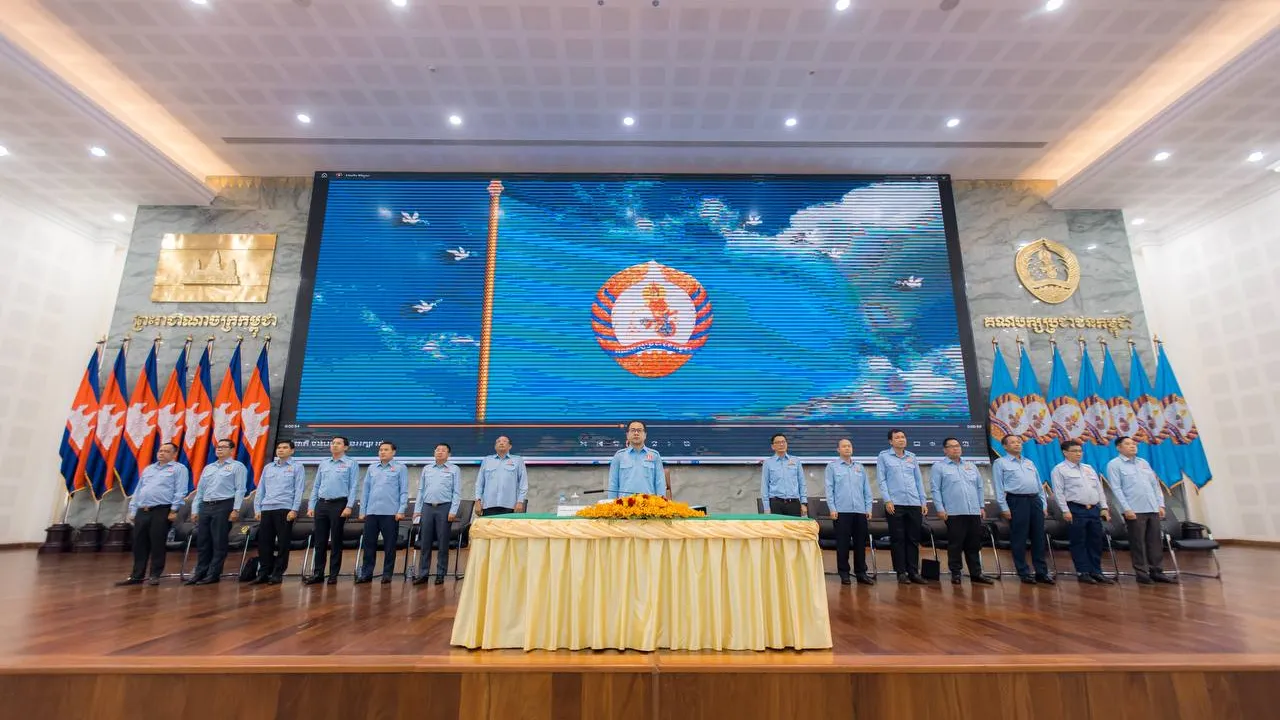 គណបក្សប្រជាជនកម្ពុជា បណ្តុះបណ្តាលយុវជនបក្ស អំពីកិច្ចការឆ្ពោះទៅកាន់ការបោះឆ្នោតជ្រើសរើសក្រុមប្រឹក្សាឃុំ សង្កាត់ អាណត្តិទី៦
