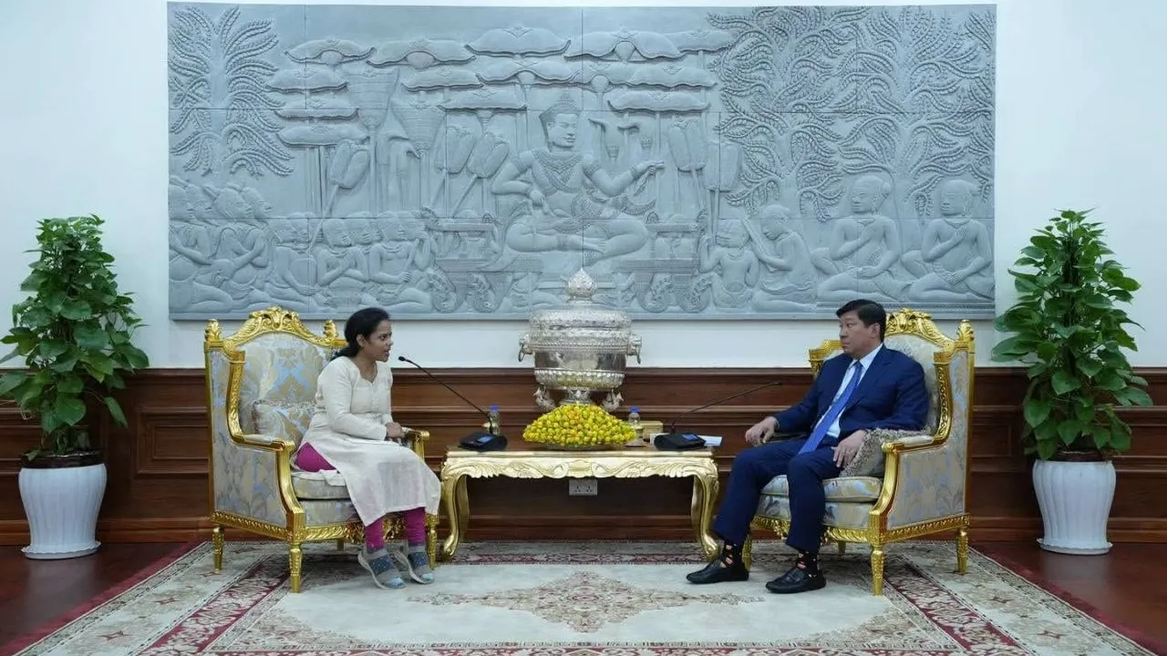 ក្រសួងរៀបចំដែនដីគ្រោងបញ្ចប់ការចែកបណ្ណកម្មសិទ្ធិដីធ្លីនៅឆ្នាំ២០២៧