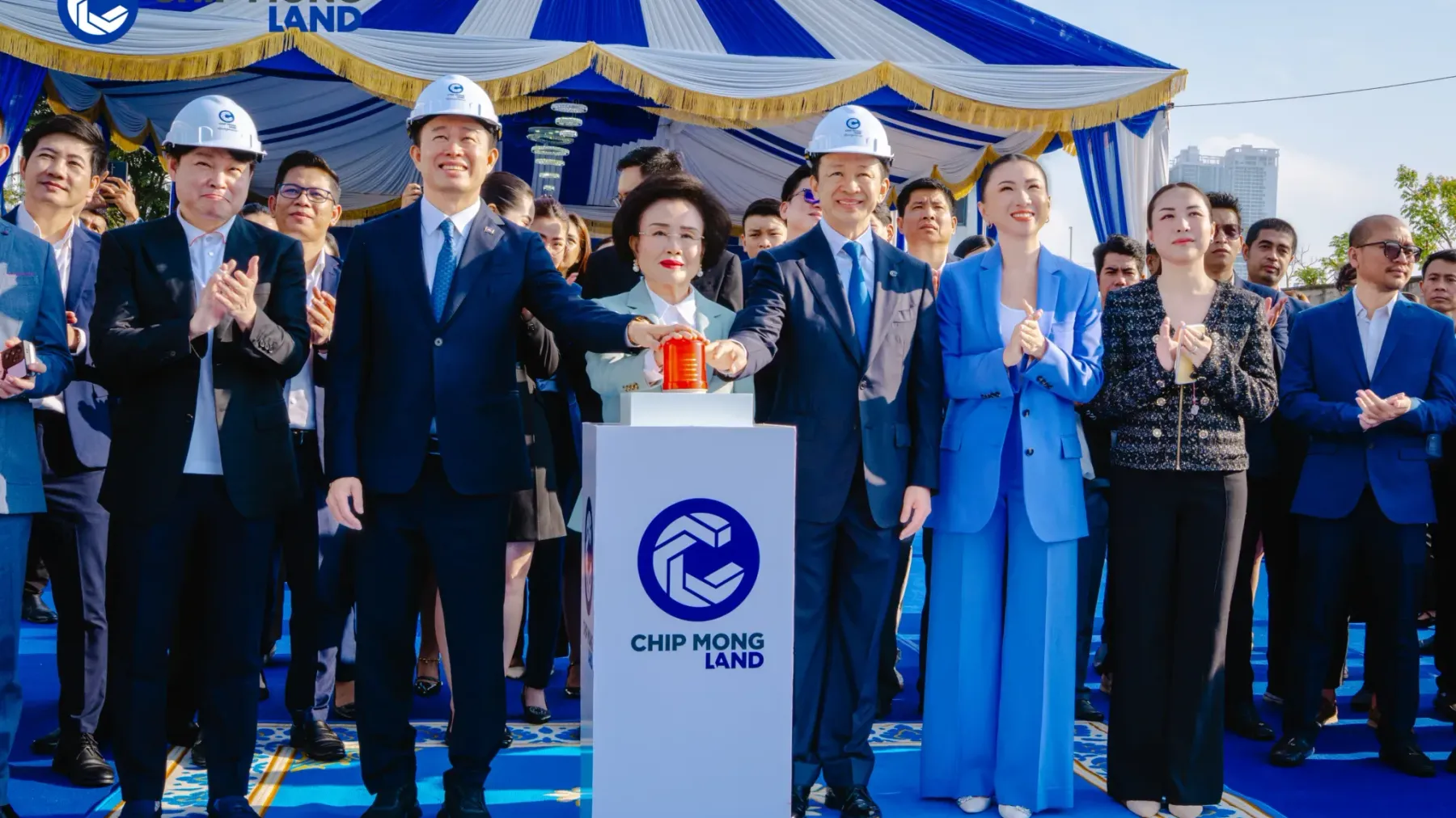 ផ្ទះអាជីវកម្មម៉ូដថ្មី “Home Office II” សំណង់អគារមានភាពច្នៃប្រឌិតខ្ពស់ ពហុមុខងារ នឹងលេចរូបរាងនៅក្បែរផ្សារទំនើប ជីប ម៉ុង 271 មេហ្គាម៉ល