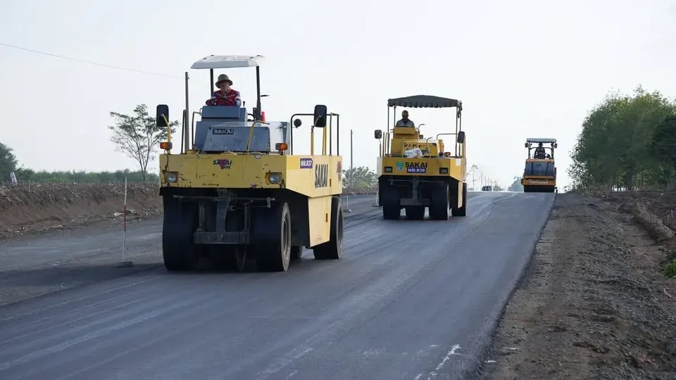 ធនាគារពិភពលោក អនុម័តកញ្ចប់ហិរញ្ញប្បទាន ៣០០ លានដុល្លារ ពង្រឹងសមត្ថភាពឡូហ្ស៊ីស្ទិកនៅកម្ពុជា