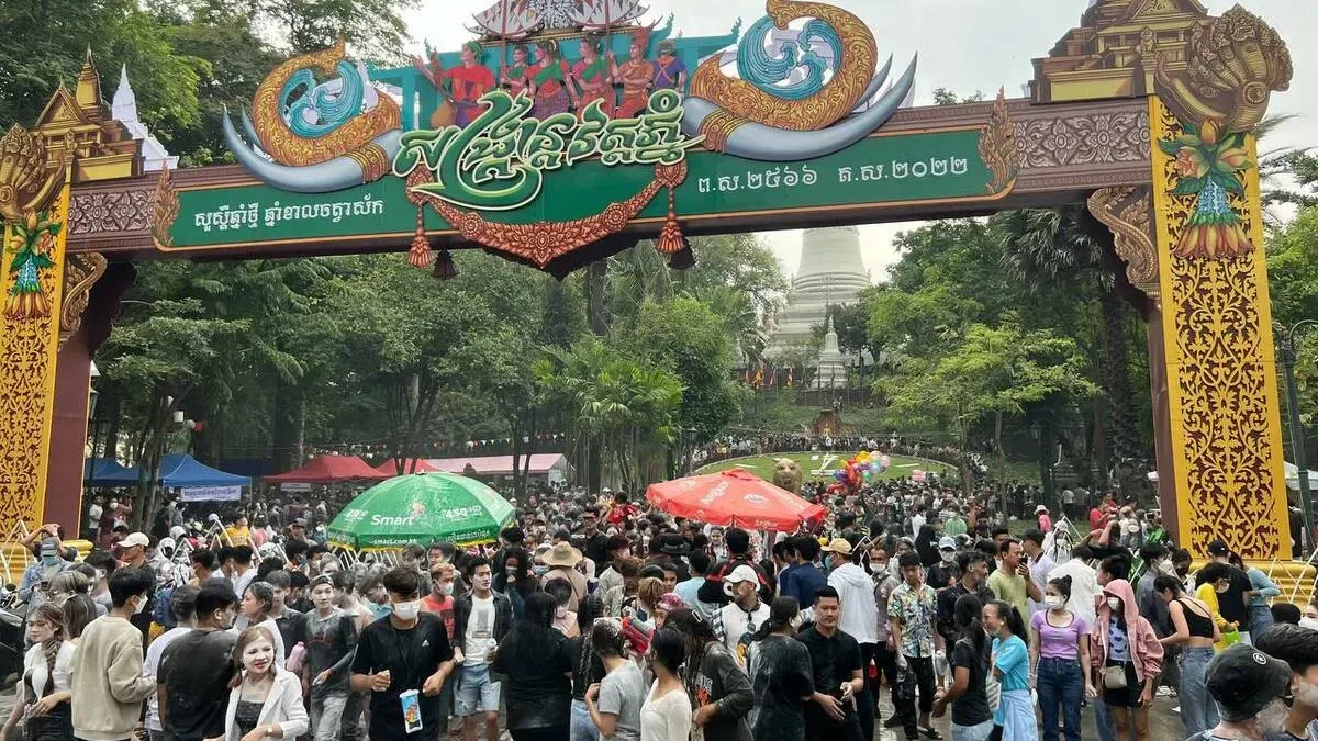 អ្នកជំនាញណែនាំឱ្យ​ពលរដ្ឋកាត់បន្ថយការចំណាយណាដែលមិនចាំបាច់ក្នុងអំឡុងបុណ្យចូលឆ្នាំខ្មែរ