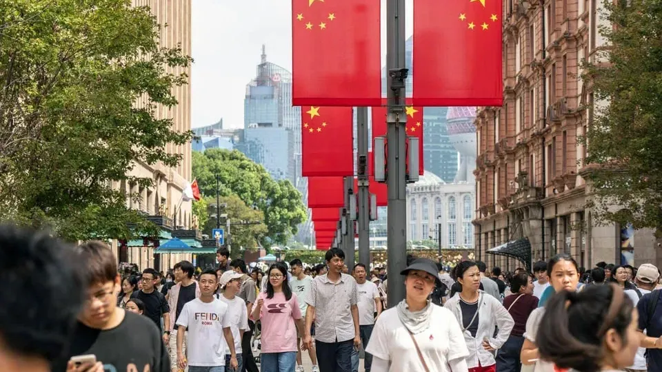 ត្រីមាសទី ១ សេដ្ឋកិច្ចចិន កើនឡើងល្អលើសពីការរំពឹងទុករហូតដល់ប្រមាណ ៥ភាគរយ