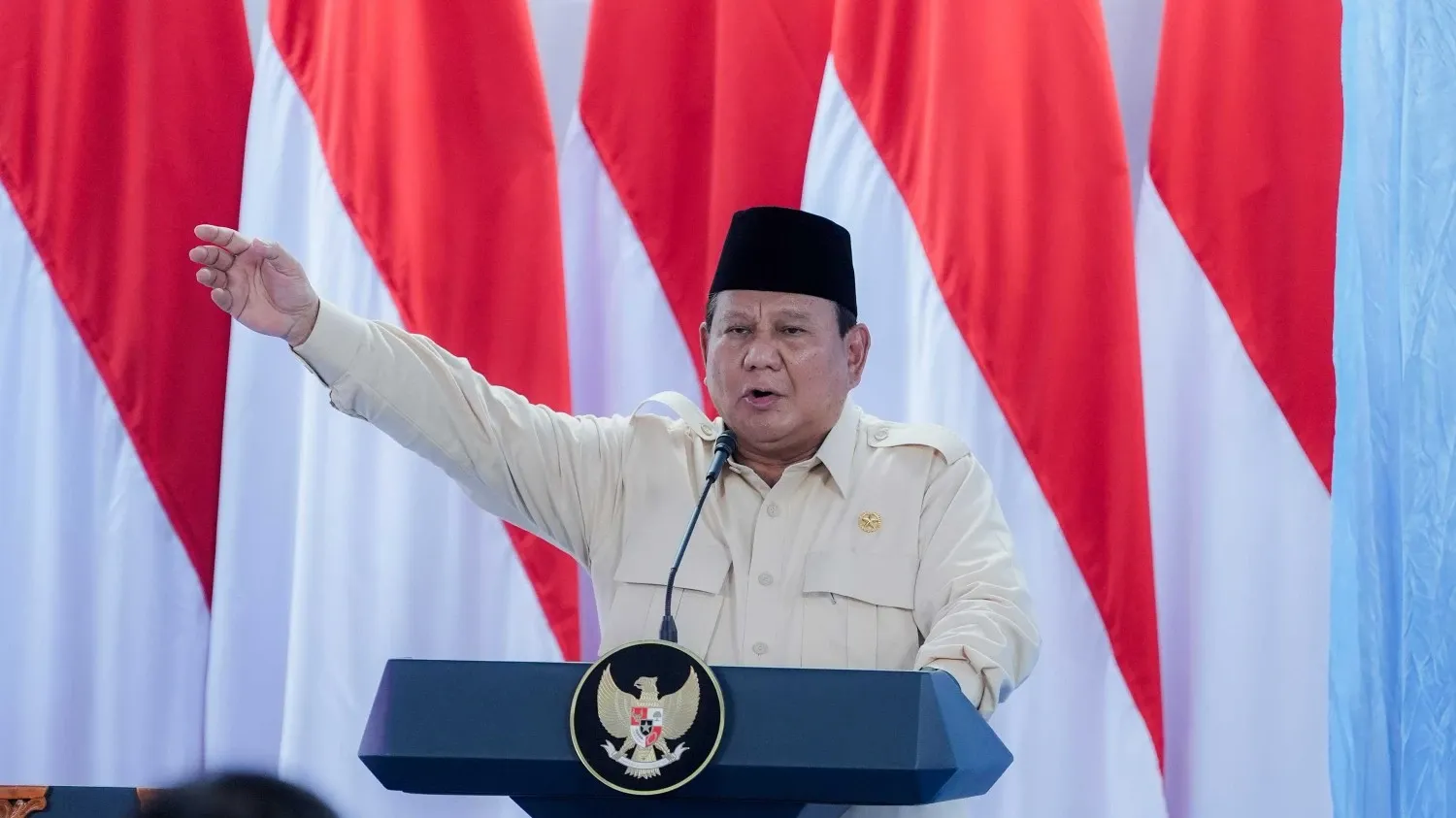 ឥណ្ឌូនេស៊ី ចាយលុយប្រមាណ ១,៤៨ ពាន់លានដុល្លារ ទប់ទល់វិបត្តិថាមពល និងការធ្លាក់ថ្លៃរូបិយវត្ថុ