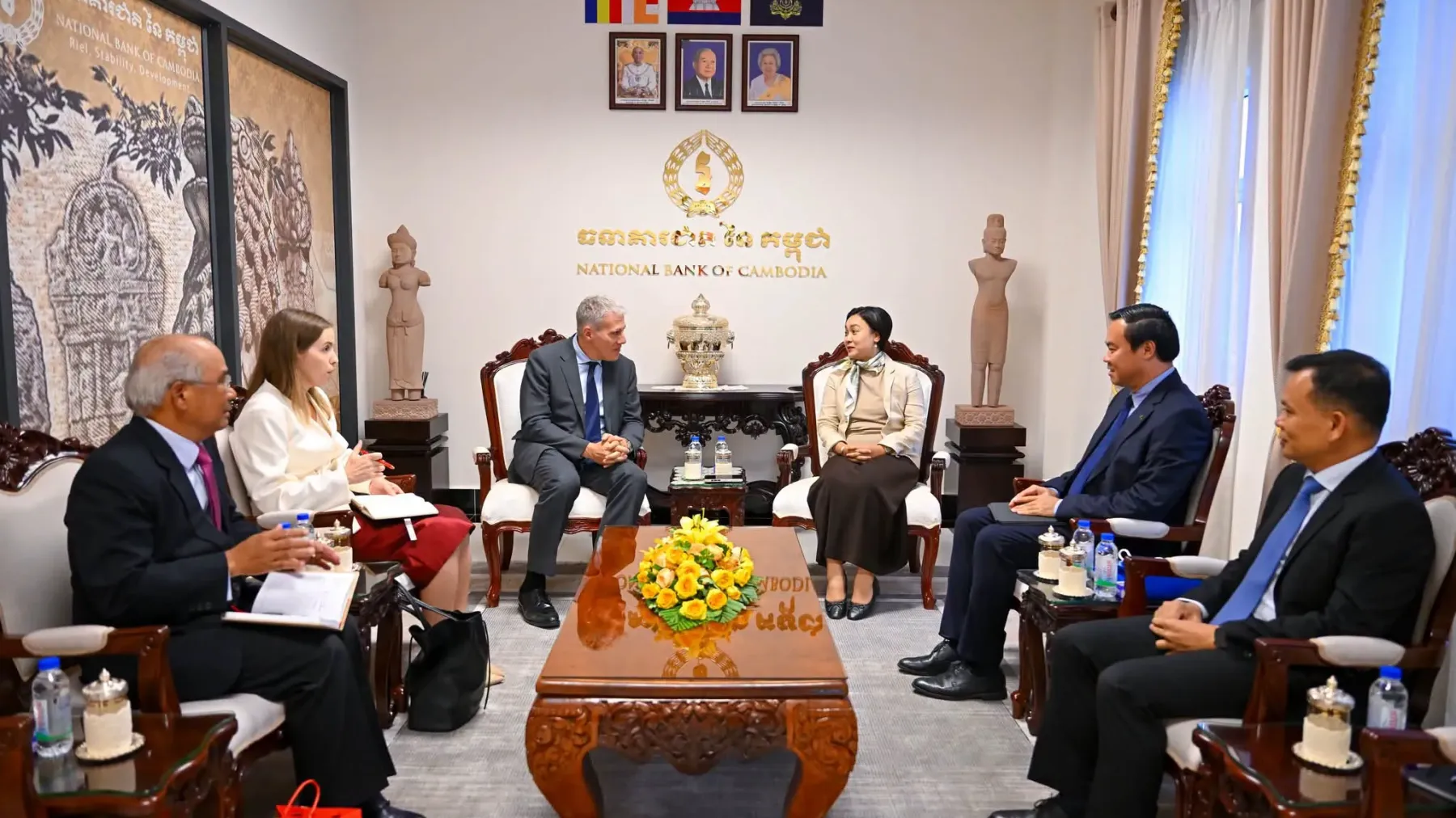 កាណាដា នឹងបង្កើនការវិនិយោគលើវិស័យហិរញ្ញវត្ថុ និងធនាគារ បន្ថែមនៅកម្ពុជា នាបំណាច់ឆ្នាំ២០២៦
