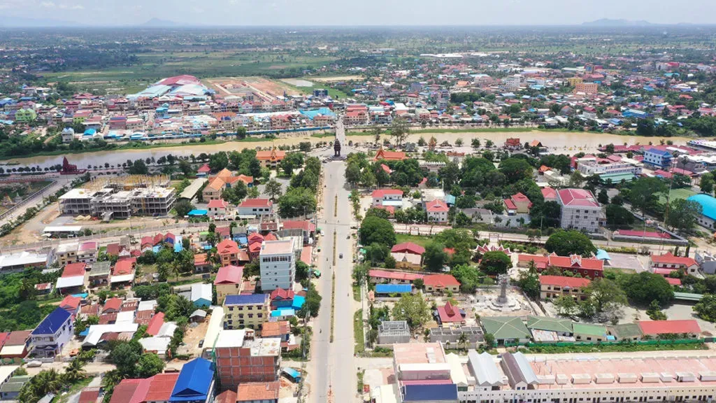 រយៈពេល ៧ខែ ខេត្ត​កំពង់ស្ពឺទាក់ទាញបានគម្រោងវិនិយោគចំនួន ៧៥គម្រោង ​បង្កើតការងារ​បានរាប់ម៉ឺនកន្លែង​