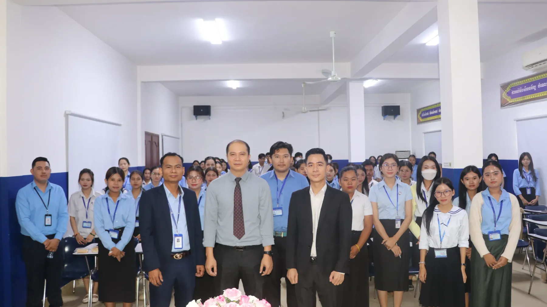 អិលអូអិលស៊ី រៀបចំវគ្គបណ្តុះបណ្តាលក្រោមប្រធានបទ «ចំណេះដឹងផ្នែកហិរញ្ញវត្ថុក្នុងយុគសម័យឌីជីថល និងឱកាសការងារនៅ អិលអូអិលស៊ី»