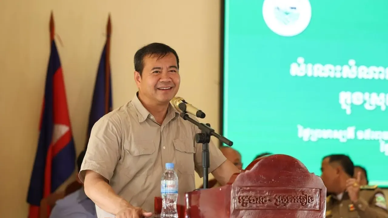មេធនាគារ ARDB ៖ បើធ្វើស្រែមិនបានផល គួរពិចារណាប្រែក្លាយទៅដាំដំណាំផ្សេង ដើម្បីអាចបង្កើនសេដ្ឋកិច្ចគ្រួសារ