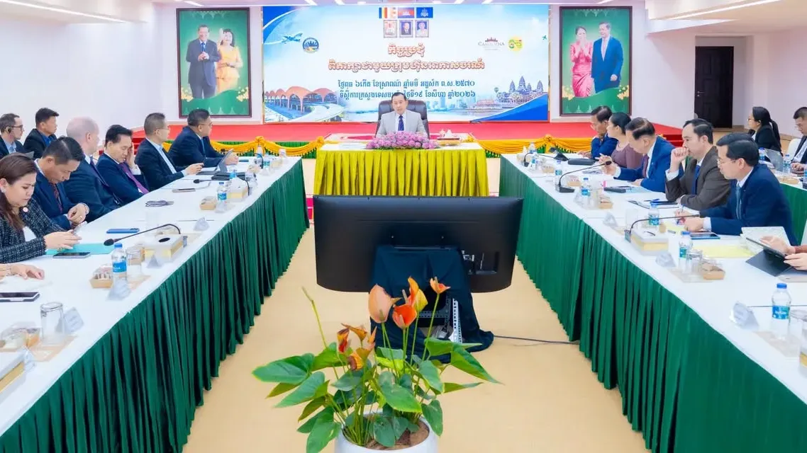 បើកចំហជើងមេឃ ! ការលើកលែងទិដ្ឋាការ ជាសំណើយុទ្ធសាស្ត្រគន្លឹះថ្មី ជួយជំរុញទេសចរណ៍ និងអាកាសចរណ៍កម្ពុជា