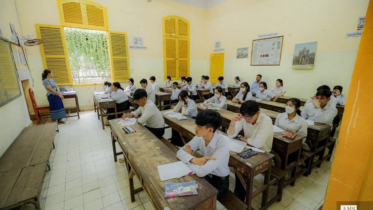 ក្រសួងអប់រំ កំពុងគិតពីការផ្ដល់ស្វ័យភាពដល់សាលារៀនល្អ និងសាលារៀនជំនាន់ថ្មី រៀបចំការប្រឡងបាក់ឌុបដោយខ្លួនឯង