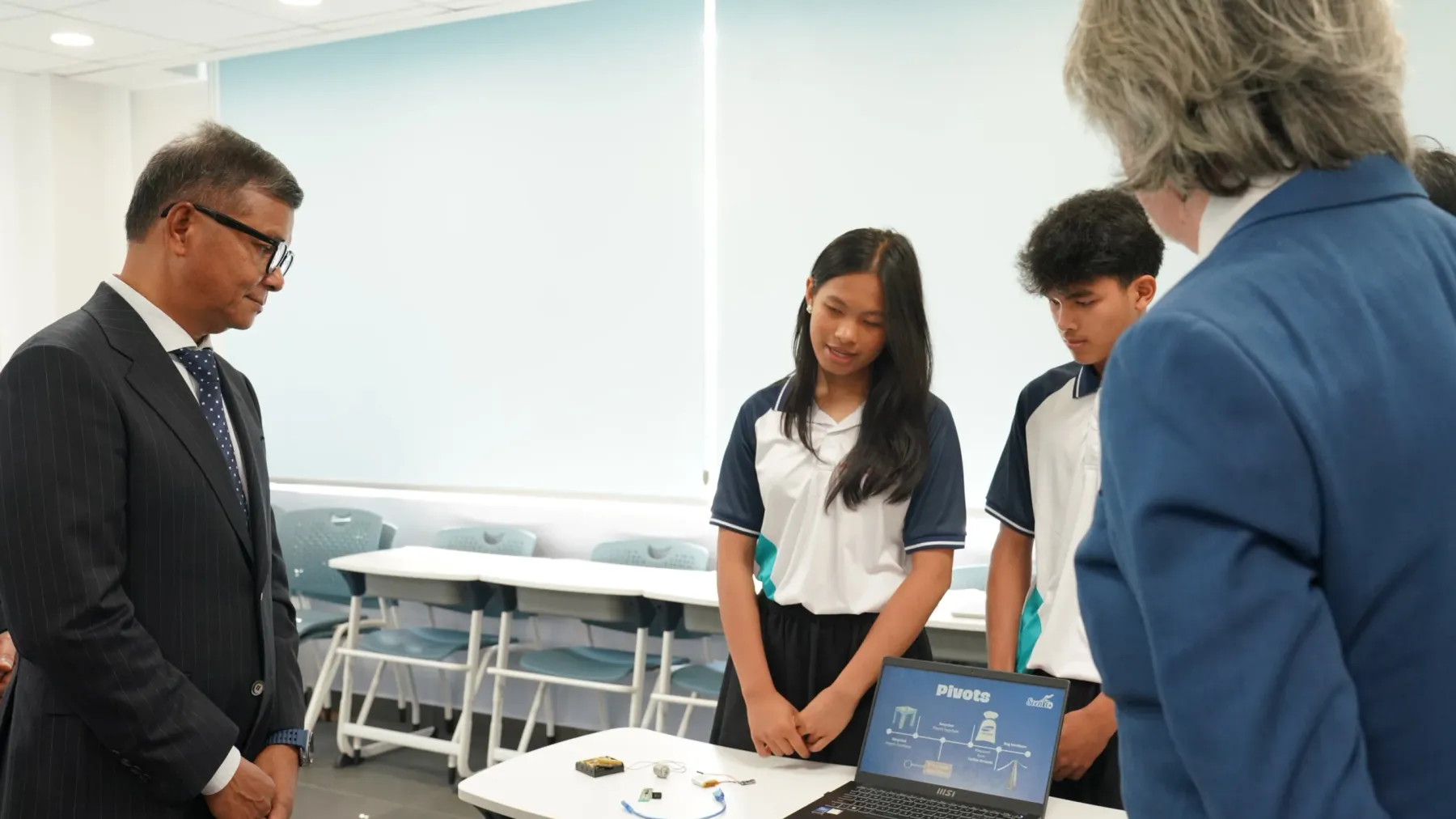 រដ្ឋមន្រ្តី ៖ ការអប់រំគួរតែបណ្តុះបណ្តាលសិស្សឱ្យក្លាយជាអ្នកសិក្សាដោយខ្លួនឯង