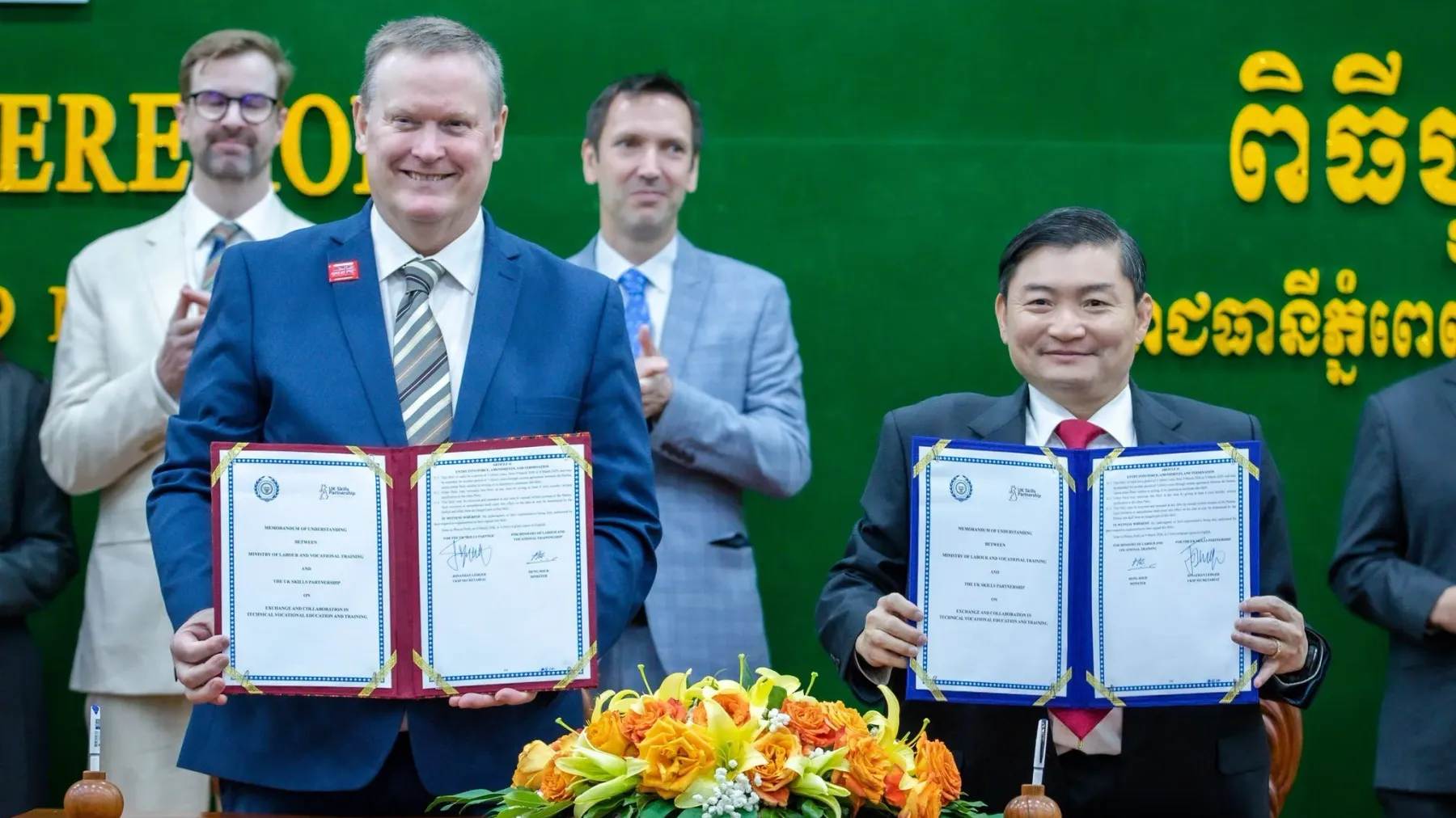 អង់គ្លេស នឹងផ្តល់អ្នកជំនាញ ព្រមទាំងកម្មវិធីអប់រំលំដាប់ពិភពលោកដល់កម្ពុជា ដើម្បីលើកកម្ពស់គុណភាព TVET