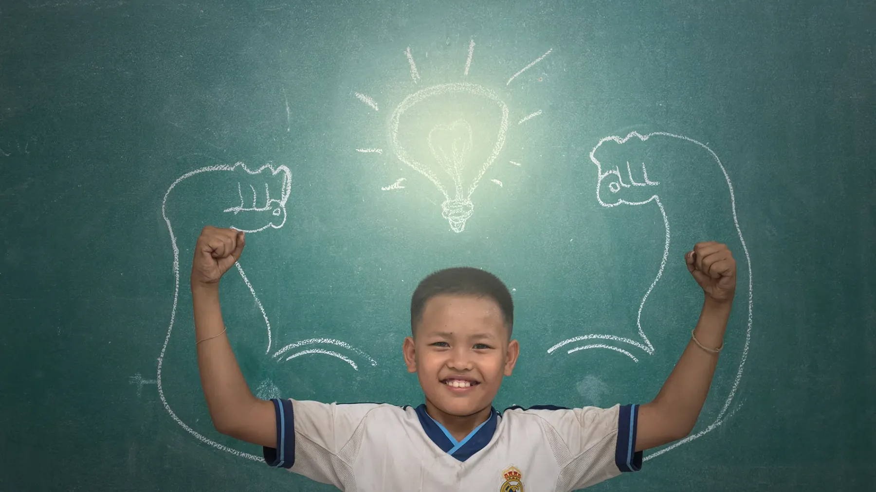 ៣វីធី ដែល​ឪពុកម្តាយ​អាច​ជួយកូនកសាងទំនុកចិត្តលើខ្លួនឯង