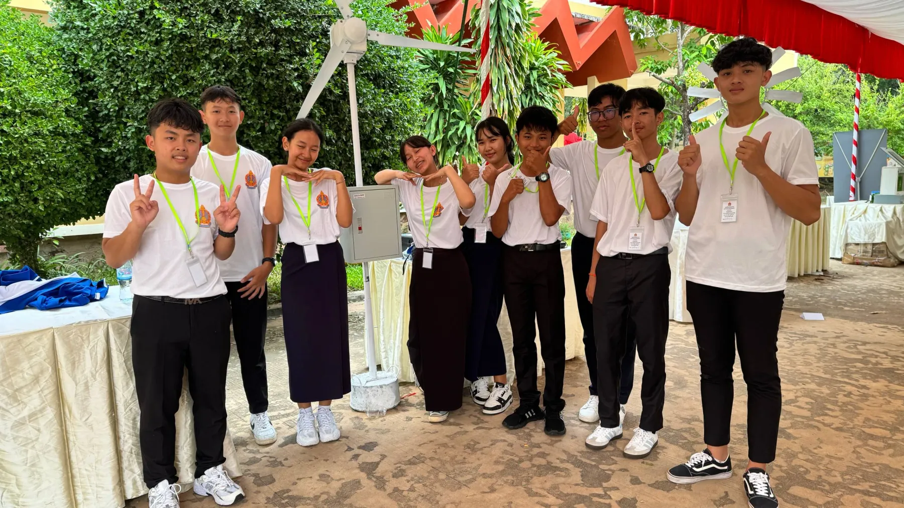 ពី​ខ្យល់សមុទ្រ​ទៅ​អគ្គិសនី ​៖​ ​សិស្ស​វិទ្យាល័យ​មួយ​ក្រុម​បង្កើត​តួប៊ីន​ខ្យល់​ជា​ស្នាដៃ​ច្នៃប្រឌិត​