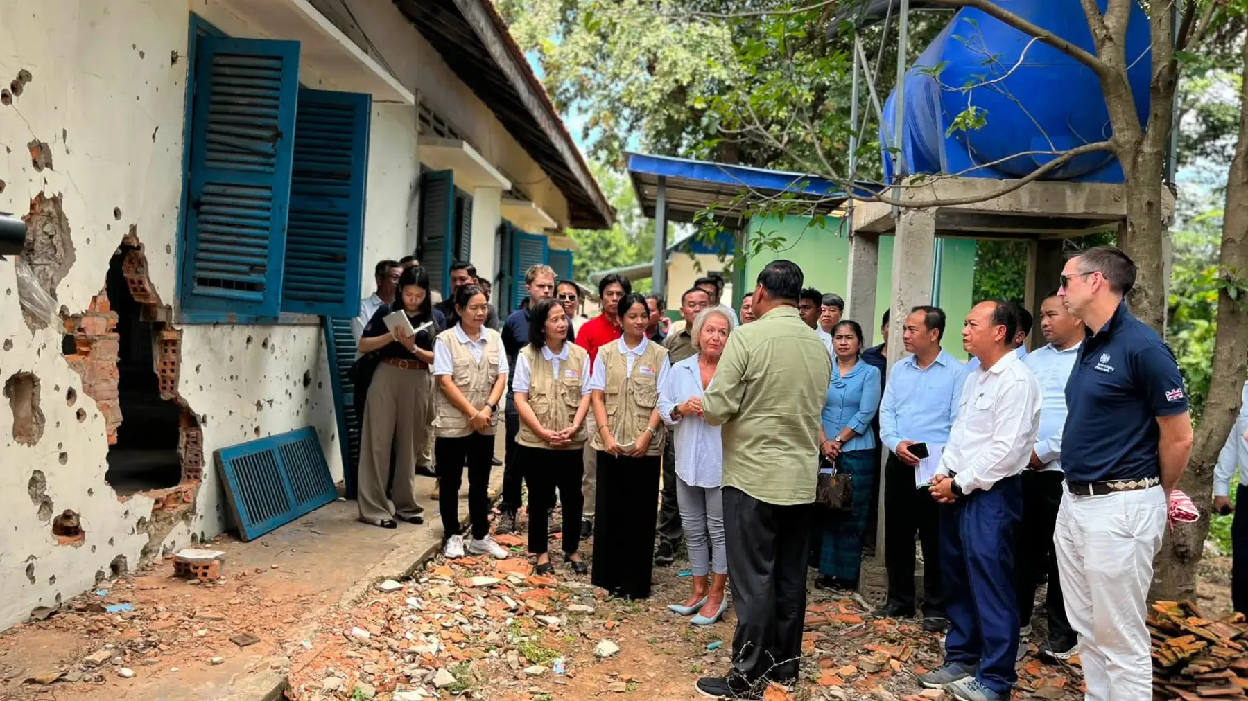 រដ្ឋមន្ត្រី​ព្រីត​ថេន​ស្វែងយល់​ពី​ស្ថានភាព​កុមារ​រងគ្រោះ​ពី​ជម្លោះ​ព្រំដែន​ក្នុង​ខេត្ត​ឧត្តរ​មានជ័យ​