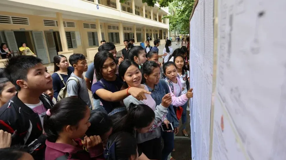 បាក់ឌុប​ឆ្នាំ​២០២៦ ​៖​ បេក្ខជន​ជាប់​ ៨​៤​,​០៦​%​ ​ខណៈ​ជាង​ ២​ពាន់​នាក់​ទទួល​បាន​និទ្ទេស​ A