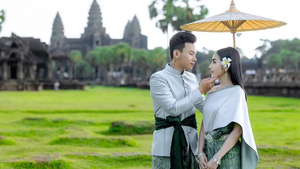 កម្មវិធីភ្ជាប់ពាក្យ ភិទិ និង ម៉ានីន ដែលត្រូវធ្វើឡើងខែនេះ ត្រូវរំសាយ