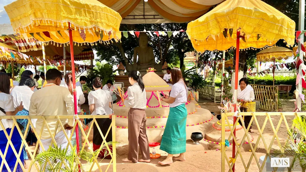 ការពូនភ្នំខ្សាច់ មានទាំងអត្ថន័យក្នុងជំនឿសាសនា បានទាំងប្រយោជន៍ដល់ទីសាធារណៈ