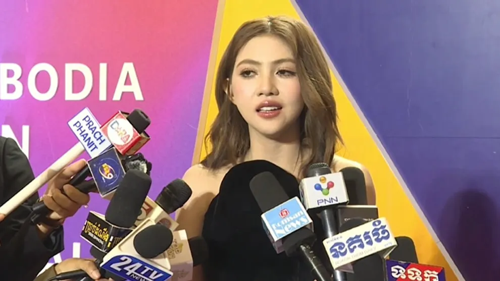 ស៊ីន យូប៊ីន សុខចិត្តបោះបង់ ៣ កម្មវិធីនៅក្រៅប្រទេសដោយមិនសោកស្តាយ