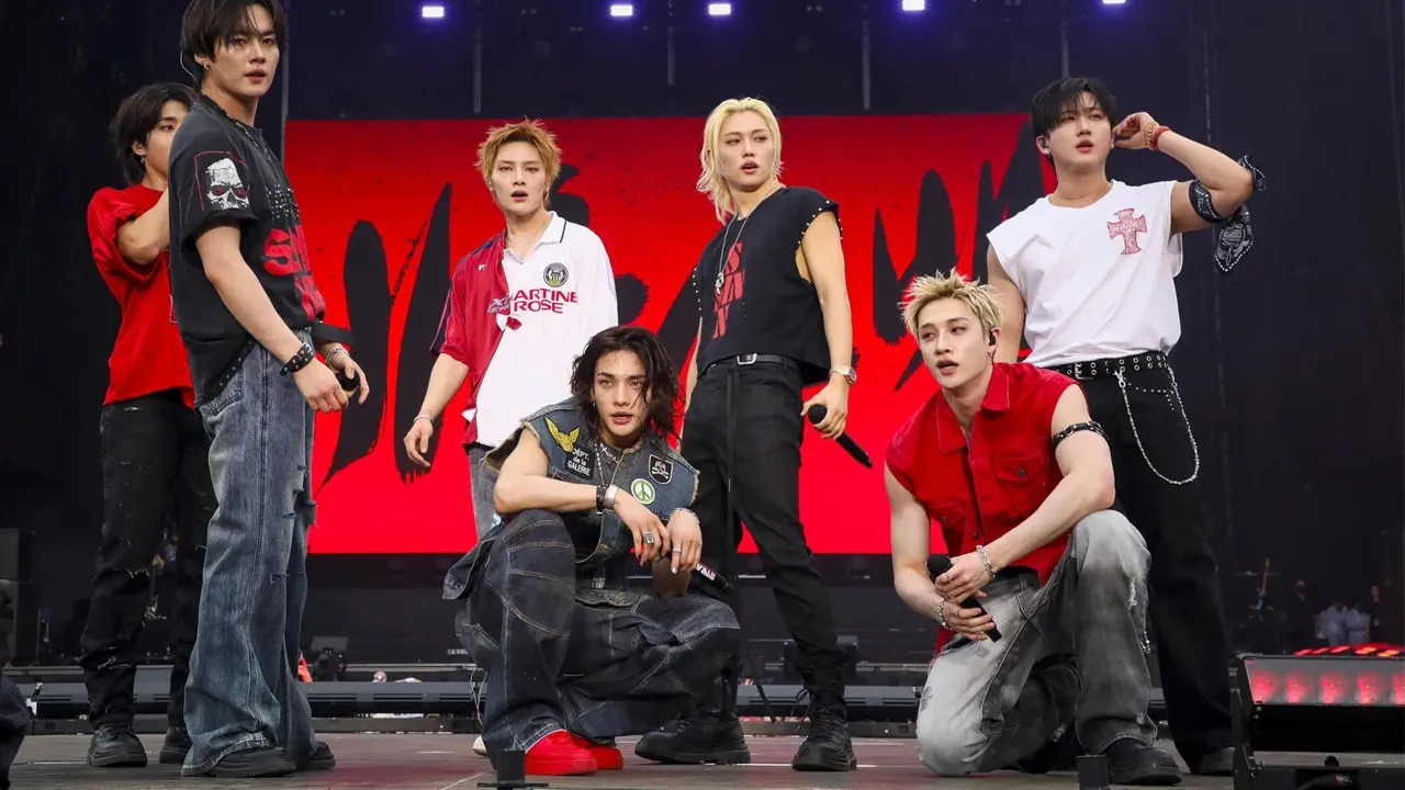Stray Kids ប្រកាសវិលត្រលប់ជាមួយអាល់ប៊ុមថ្មីក្នុងខែសីហា និងការប្រគំតន្ត្រីទេសចរណ៍ទូទាំងពិភពលោក