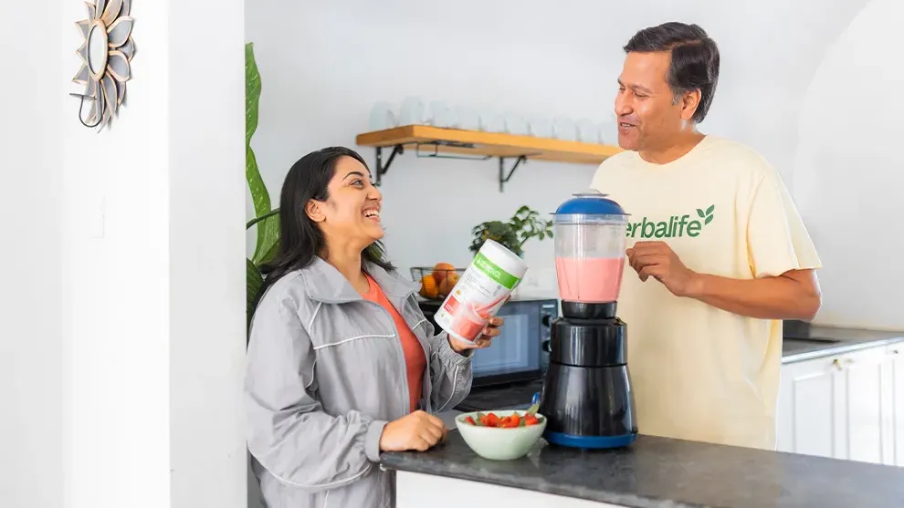 ក្រុមហ៊ុន Herbalife ប្រចាំប្រទេសកម្ពុជាបានចែករំលែកព័ត៌មានពីគន្លឹះសម្រាប់ការទទួលទានអាហារដែលមានសុខភាពល្អ និងការជៀសវាងការឡើងទម្ងន់ក្នុងអំឡុងពេលថ្ងៃឈប់សម្រាក