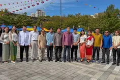 ពលករ និងសហ - Thumbnail