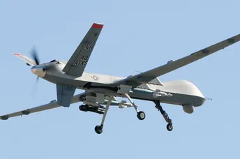 អាមេរិក បាត់បង់ដ្រូនចារកម្មតម្លៃ ១៦ លានដុល្លារប្រហែល ១០ គ្រឿង ក្នុងសង្គ្រាមអ៊ីរ៉ង់ - AMS Article Thumbnail