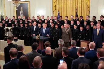 សហរដ្ឋអាមេរិក ប្រកាសមិនខ្វះលុយធ្វើសង្គ្រាមជាមួយ អ៊ីរ៉ង់ - AMS Article Thumbnail