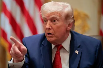 លោក ត្រាំ សម្លុតកម្ទេចទីតាំងប្រេងអ៊ីរ៉ង់ បើសិនមិនព្រមបើកច្រកសមុទ្រ Hormuz - AMS Article Thumbnail