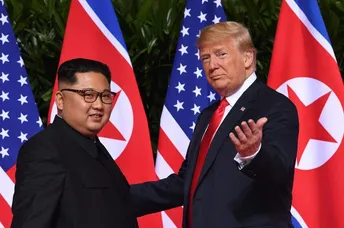 កូរ៉េខាងត្បូង គាំទ្រលោក Trump ស្តារការចរចាជាមួយ កូរ៉េខាងជើង ឡើងវិញ - AMS Article Thumbnail
