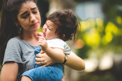 វិធីជួយកូនតូចៗឱ្យបាត់មួម៉ៅ និងមានអារម្មណ៍ស្ងប់ស្ងាត់ឡើងវិញ