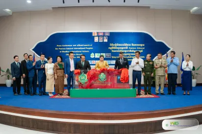 សាលារៀនអន្តរជាតិវ៉េស្ទឡាញន៍សាខាក្រុងច្បារមនដាក់បញ្ចូលកម្មវិធីអន្តរជាតិ Pearson Edexcel មកពីចក្រភពអង់គ្លេស ដើម្បីពង្រឹងបន្ថែមមូលធនមនុស្ស និងផ្តល់ឱកាសសិក្សានៅក្រៅប្រទេស