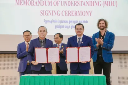 ​ជំហាន​ទាំង​៧​ ​ដែល​ធ្វើឱ្យ​សិស្ស​រៀន​ឆាប់​ចេះ​បំផុត​ ​៖ ​ការ​ឆ្លុះបញ្ចាំង​អាច​ផ្លាស់ប្តូរ​លទ្ធផល​រៀនសូត្រ​គ្រប់​យ៉ាង​