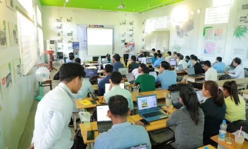 ក្រសួងអប់រំ បណ្តុះបណ្តាលគ្រូ២រយនាក់ លើជំនាញអប់រំបង្កើតហ្គេម