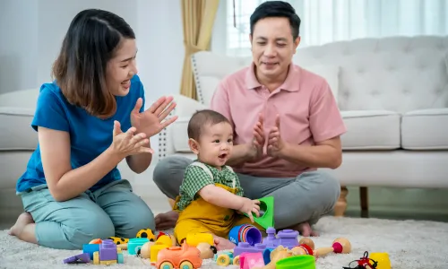 កុមារមានបញ្ហាយឺតយ៉ាវក្នុងការនិយាយ, វិធីសង្កេត និងស្វែងយល់សម្រាប់អាណាព្យាបាល
