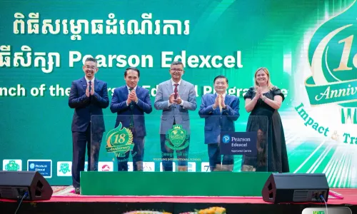ឯកឧត្តមបណ្ឌិតសភាចារ្យ ហង់ជួន ណារ៉ុន ៖ ការនាំយកកម្មវិធី "Pearson Edexcel" មកកម្ពុជា គឺជាការឆ្លើយតបនឹងចក្ខុវិស័យបណ្ដុះបណ្ដាលធនធានមនុស្ស របស់រាជរដ្ឋាភិបាល