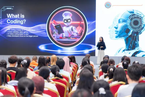 យុគសម័យ AI លោកស្រី សំណាង វិធាវី លើកទឹកចិត្តក្មេងស្រីឱ្យចាប់យកជំនាញបច្ចេកវិទ្យា