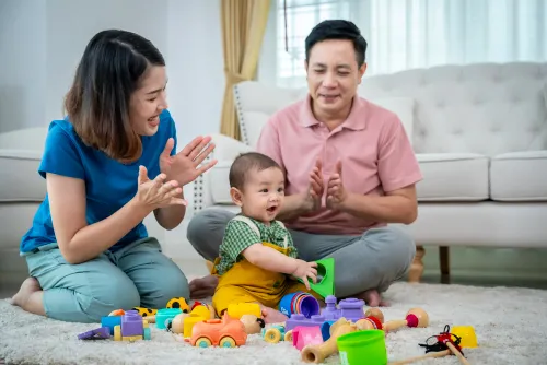 កុមារមានបញ្ហាយឺតយ៉ាវក្នុងការនិយាយ, វិធីសង្កេត និងស្វែងយល់សម្រាប់អាណាព្យាបាល