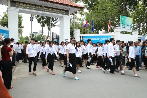 រដ្ឋមន្រ្តីអប់រំ ៖ ចំណោមសិស្សនិទ្ទេស A, ជាង ៨៧% ជាសិស្សមកពីថ្នាក់វិទ្យាសាស្រ្ត