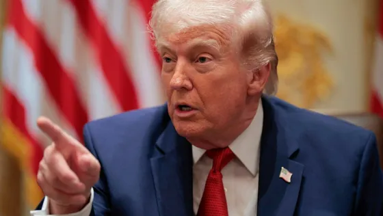 លោក ត្រាំ សម្លុតកម្ទេចទីតាំងប្រេងអ៊ីរ៉ង់ បើសិនមិនព្រមបើកច្រកសមុទ្រ Hormuz - AMS Article Thumbnail