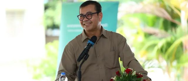 ឯកឧត្តម ​កៅ ​ថា​ច៖​ ​ការ​ប្រើប្រាស់​កម្ចី​វិនិយោគលើ​កសិកម្ម​មិន​មែន​ជា​កំហុស​ទេ ​បើ​មាន​ផែនការ​ផលិត​ ​និង​ការ​គ្រប់គ្រង​ហានិភ័យ​ច្បាស់លាស់​ - AMS Article Thumbnail