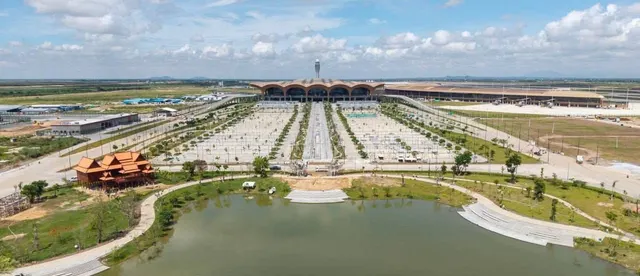 អាកាសចរណ៍ស៊ីវិល អះអាងថា ព្រលានយន្តហោះតេជោ នឹងមិនជួបហានិភ័យទឹកជំនន់ឡើយ - AMS Article Thumbnail