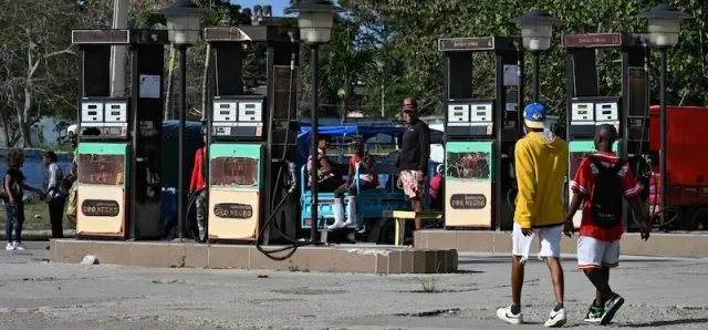 Thumbnail for គុយបានឹងទទួលបានការផ្គត់ផ្គង់ប្រេងពីរុស្ស៊ីជាលើកដំបូង ចាប់តាំងពីអាម៉េរិកបិទខ្ទប់មិនឱ្យមានប្រេងចូលតាំងពីខែមករា