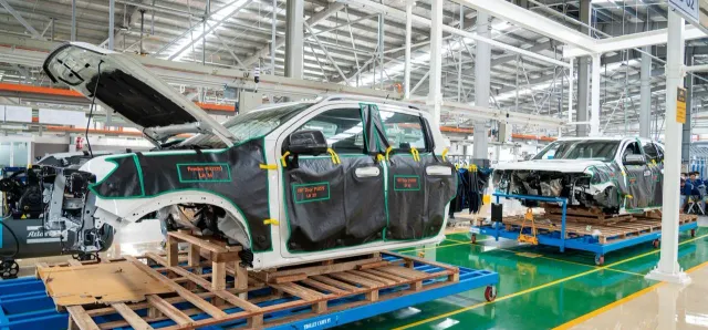 Thumbnail for កម្ពុជា កំពុងបោះជំហ៊ានឆ្ពោះទៅអភិវឌ្ឍន៍វិស័យកម្មន្តសាលកម្រិតខ្ពស់