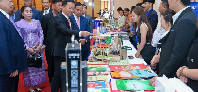 Thumbnail for SME កម្ពុជា មានសក្ដានុពល ប៉ុន្តែមិនទាន់រឹងមាំពេញលេញក្នុងការប្រកួតប្រជែងពីគុណភាព