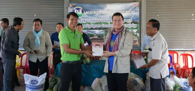 Thumbnail for សហគមន៍កសិកម្មទំនើប បន្លែសំបូរមានជ័យ ពង្រីកផលិតផលថ្មីៗ ដើម្បីជីវភាពកសិករកាន់តែរីកចម្រើន